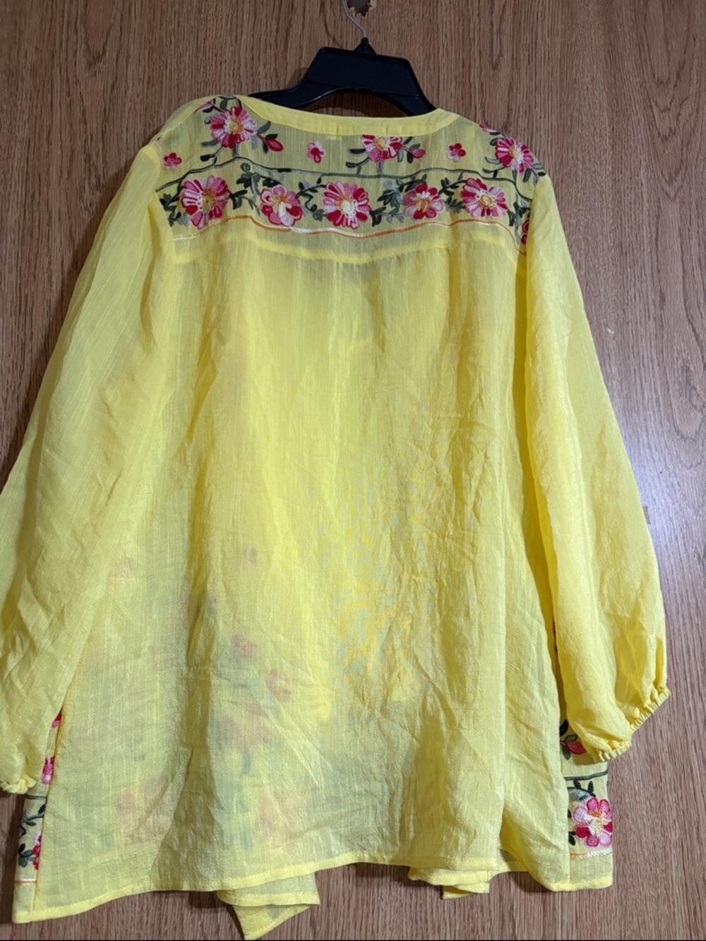 Figueroa & Flower Yellow Floral Embroidered Women's Tunic by Forever Lovely - Picture 8 of 9